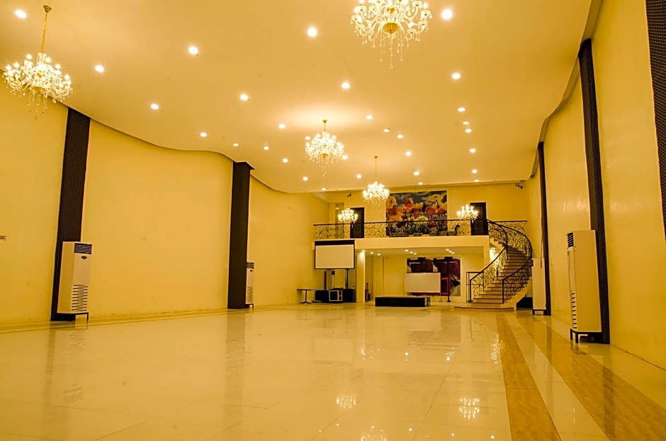 Dreamwave Hotel Ilagan
