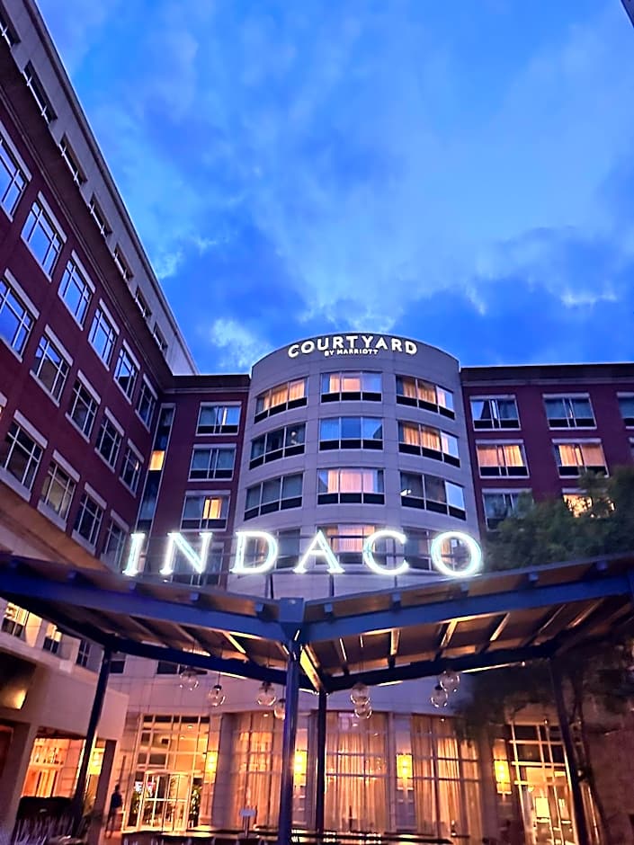 Courtyard by Marriott Greenville Downtown