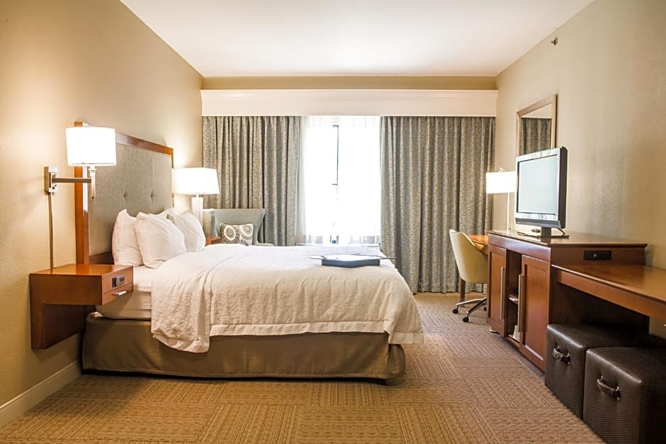 Hampton Inn Charleston-Daniel Island