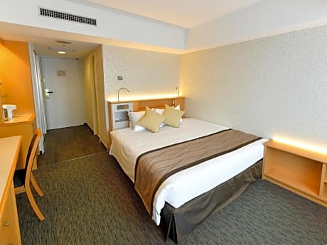 Deluxe Double,Non-Smoking (West Wing)