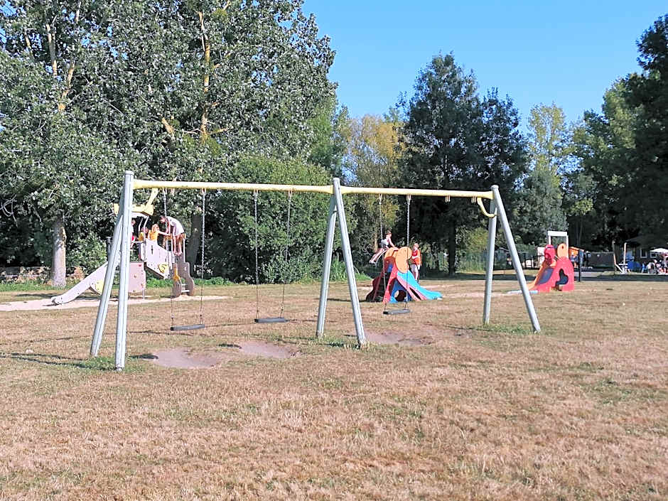 Terres de France - Moncontour Active Park