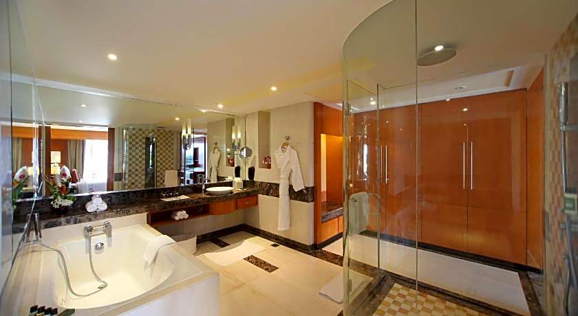 Gokulam Grand Hotel & Spa