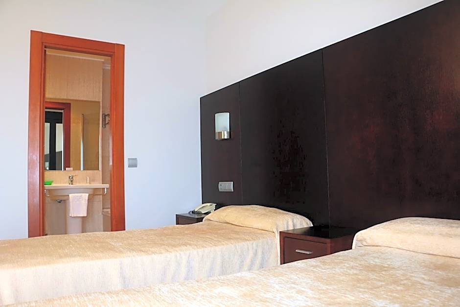 Hotel 44