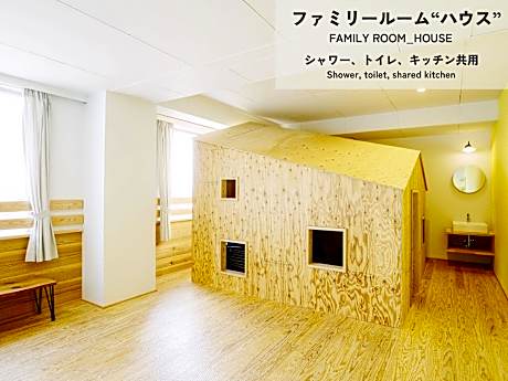 Family Room for 8 People
