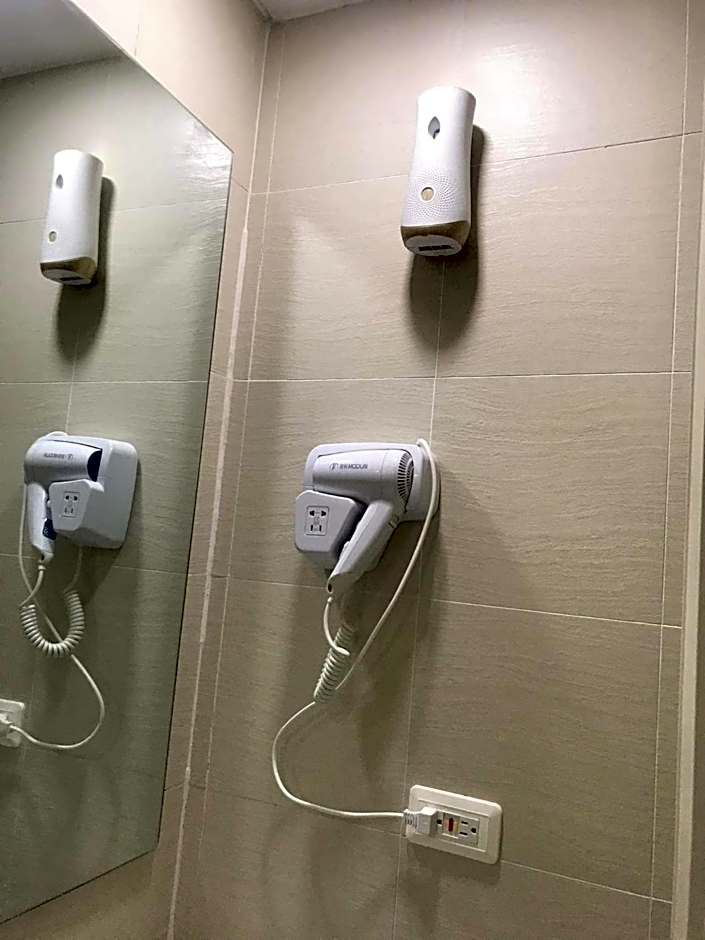 Chic Hideaway at Azure North Bali Tower