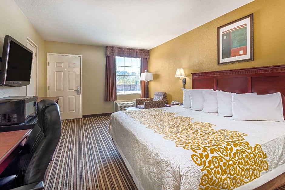 Days Inn by Wyndham Leesville