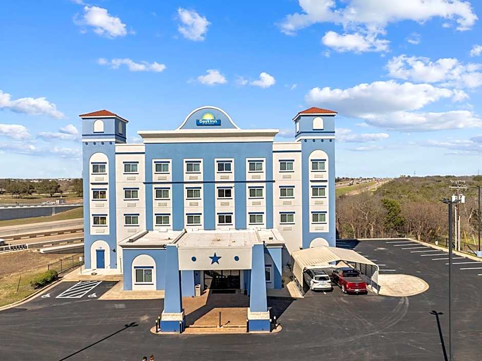 Photo 1 of 42 of Days Inn by Wyndham Salado