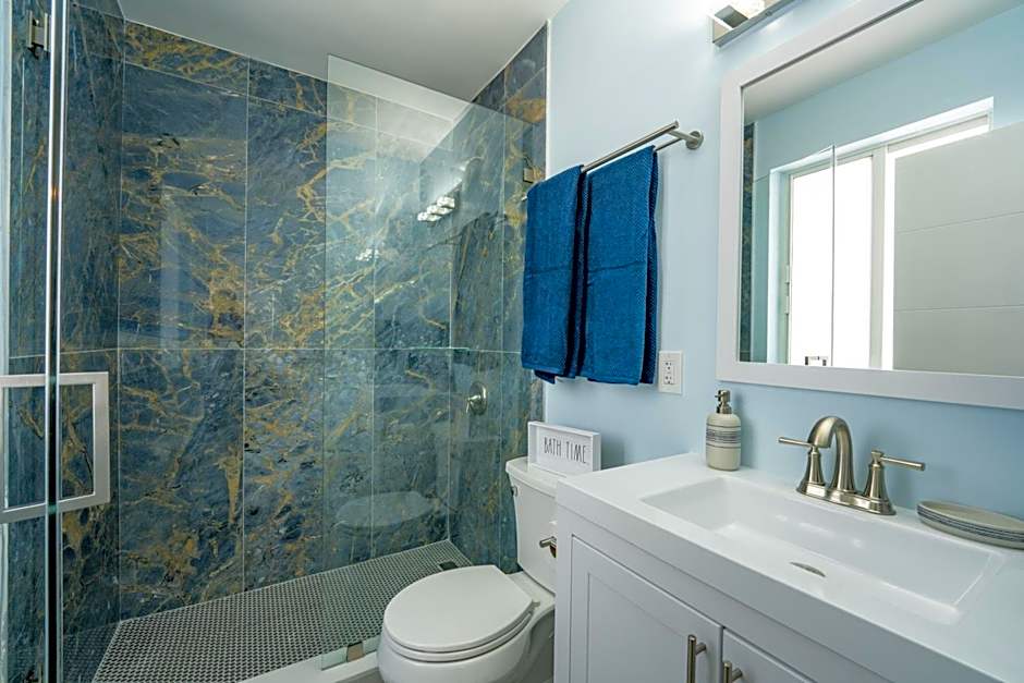 The Surf Hollywood Beach