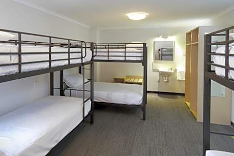 Economy Triple Bunk Room with Shared Bathroom