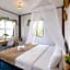 Secret Place Hotel and Restaurant