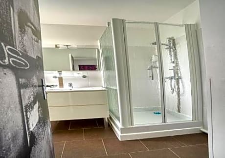 Superior King Room - Non-Smoking