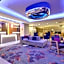 La Quinta Inn & Suites by Wyndham Dallas Love Field