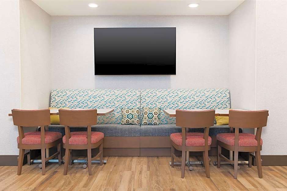 Hampton Inn & Suites Porter Ranch Los Angeles