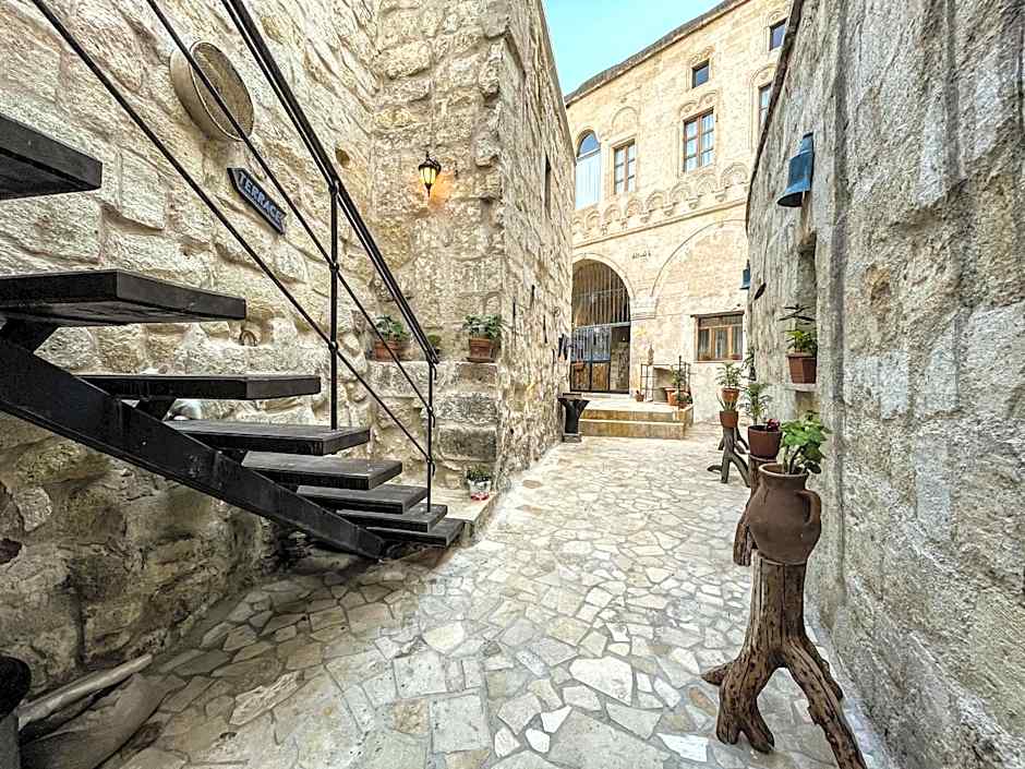 Takunya Cave Hotel