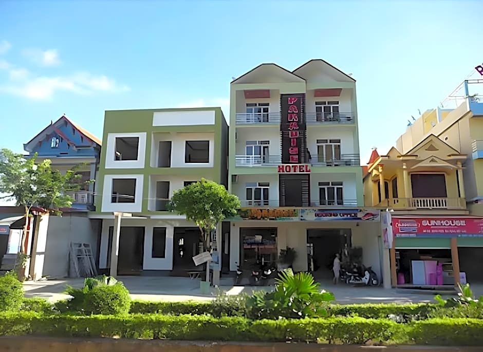 Paradise Hotel