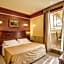 Aurelius Art Gallery Hotel