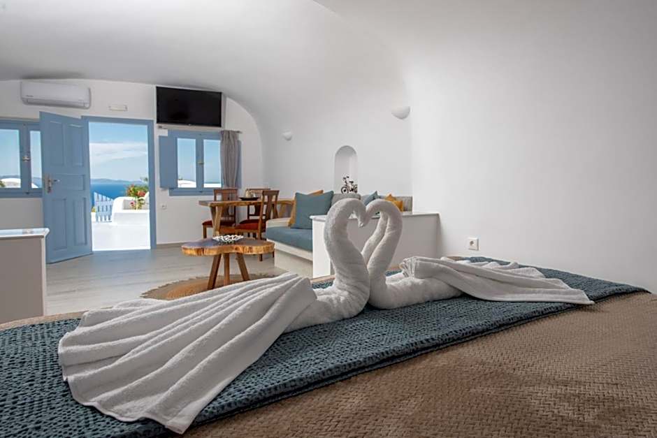 Sun Angelos Oia - Luxury Cave Suites