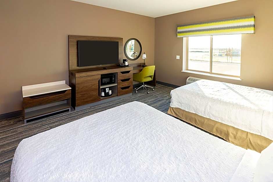 Hampton Inn Selma, CA