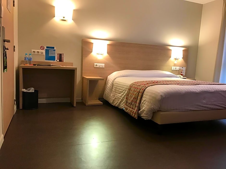 Brit Hotel Brive La Gaillarde - Restaurant La Limousine