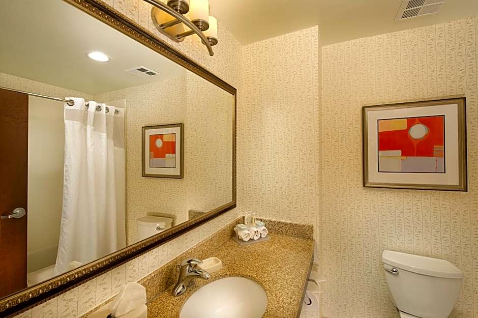 Holiday Inn Express Uvalde By IHG