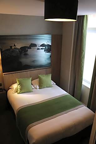 Double Room with shower - annex