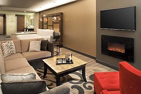 Queen Suite