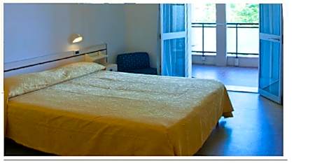 Hotel Gladys