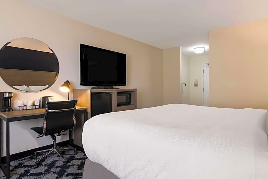 The Inn on Maritime Bay, Ascend Hotel Collection
