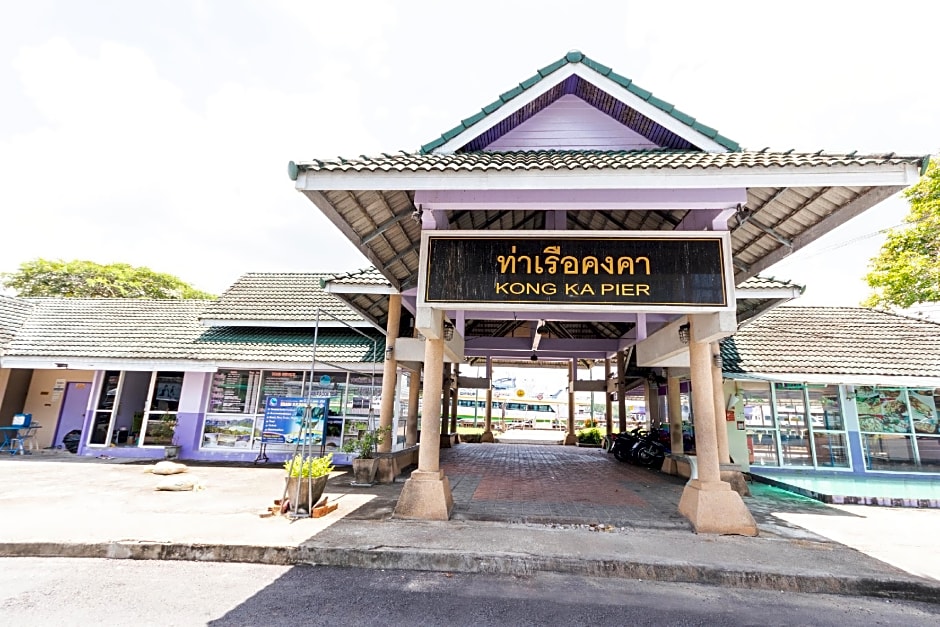 OYO 1118 K L Boutique Hotel