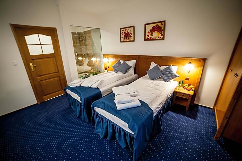 Deluxe 1 Double Bed or 2 Beds — 2 fotoğraftan 1. fotoğraf
