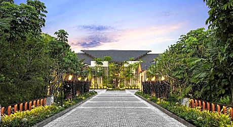 Pullman Ciawi Vimala Hills Resort Spa and Convention