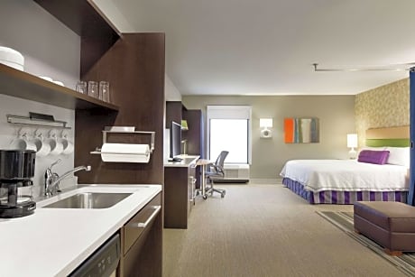 1King Hearing Accessible Studio Suite Nosmok