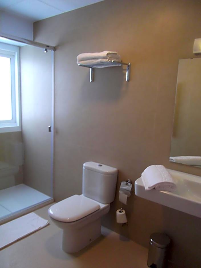 Hotel Mediterrani Express