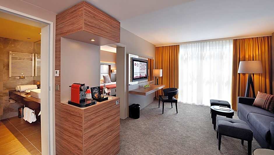 Best Western Plus Delta Park Hotel