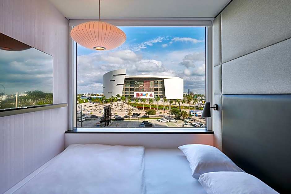 citizenM Miami Worldcenter