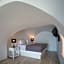 Anemos Cave Suites