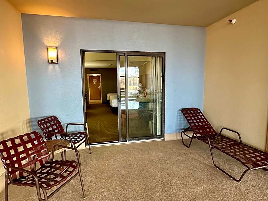 Comfort Inn & Suites Black River Falls I-94