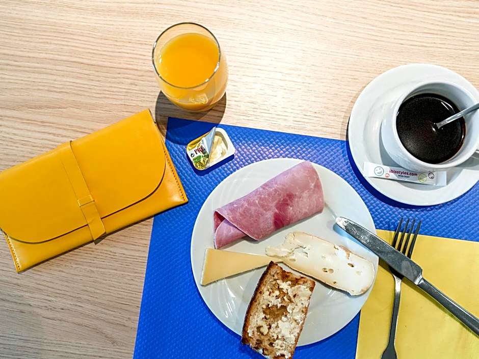 ibis Styles Marseille Plan de Campagne