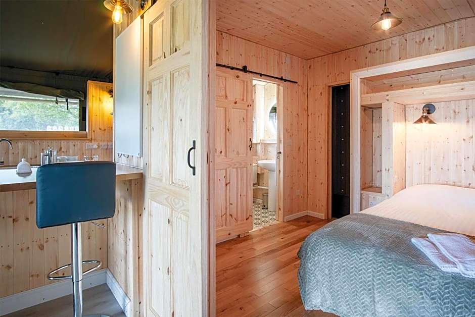 Paviland - Safari Glamping Tent - Llangennith