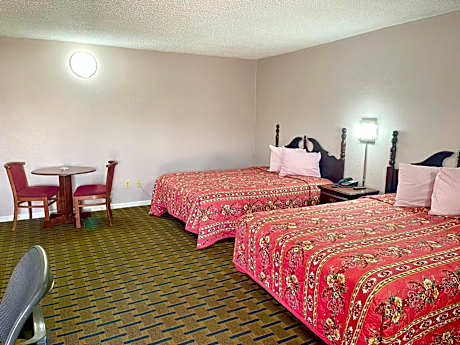 Double Room with Two Double Beds - Smoking