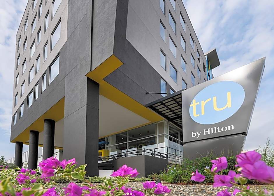Tru By Hilton Cali Sur