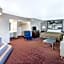 Super 8 by Wyndham Millbury/Toledo