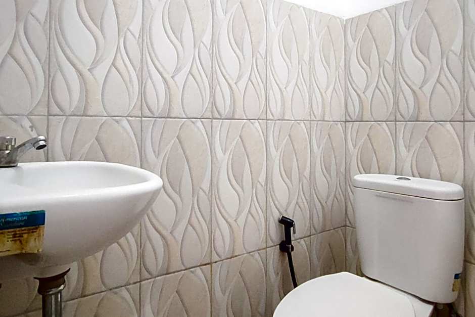 RedDoorz Syariah at Naufal Residence Sarolangun