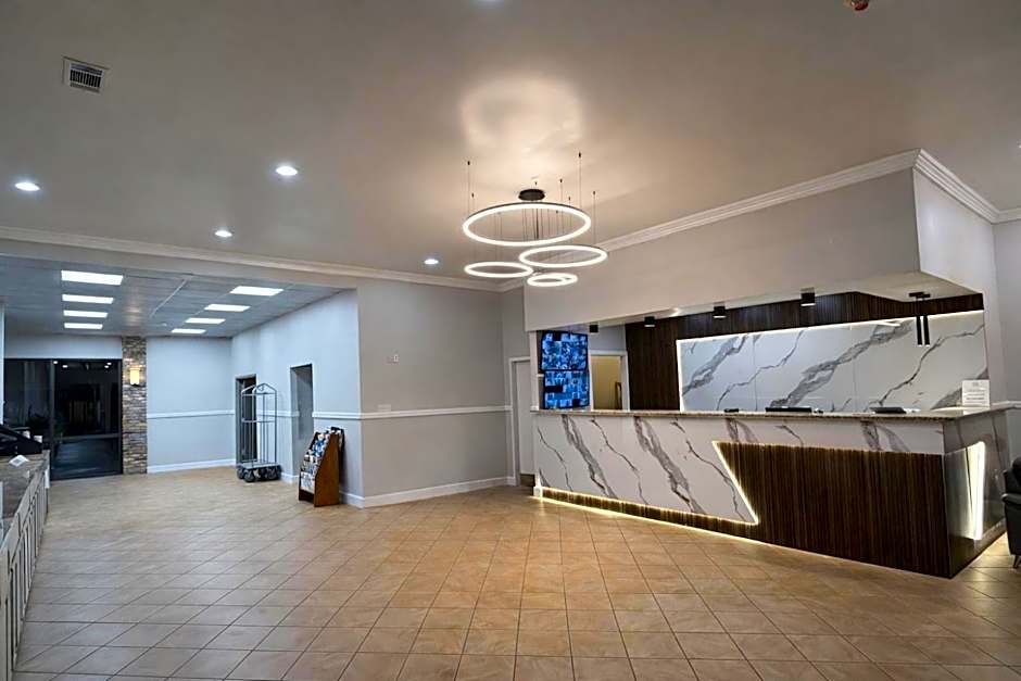 Express Inn & Suites