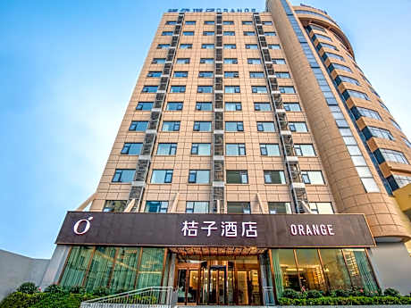 Orange Hotel Yantai Railway Station Wuyue Plaza