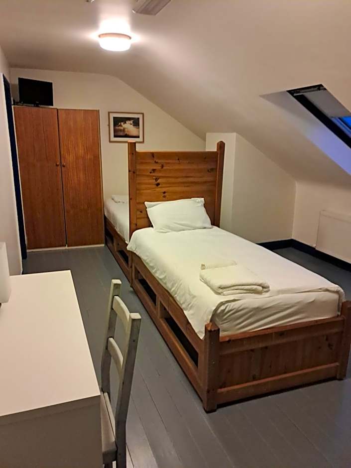 Coastguard Lodge Hostel at Tigh TP