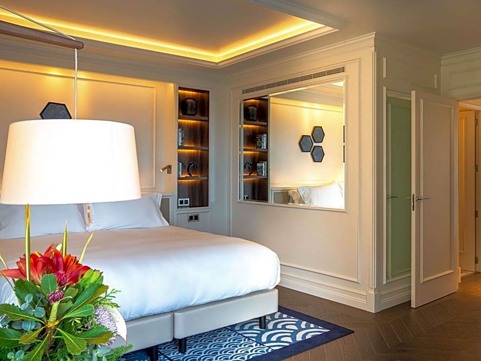 Sofitel Barcelona Skipper