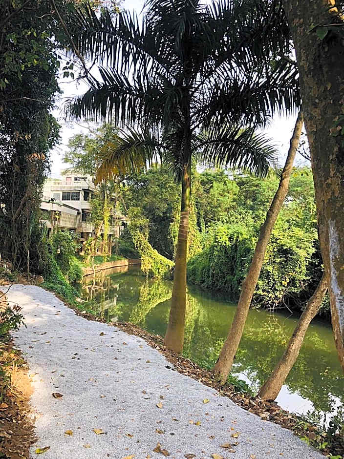 Maleena Garden at Lam Takhong Riverside