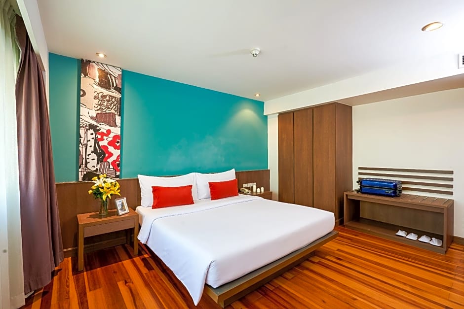 Narai Hotel (SHA Extra Plus)