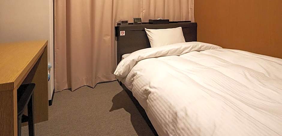 R9 Hostel Tochigi Ekimae - Male Only